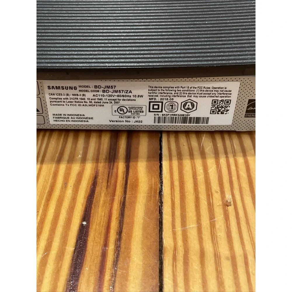 Samsung BD-JM57 Blu Ray DVD Player Curve WiFi Netflix Streaming - NO REMOTE!